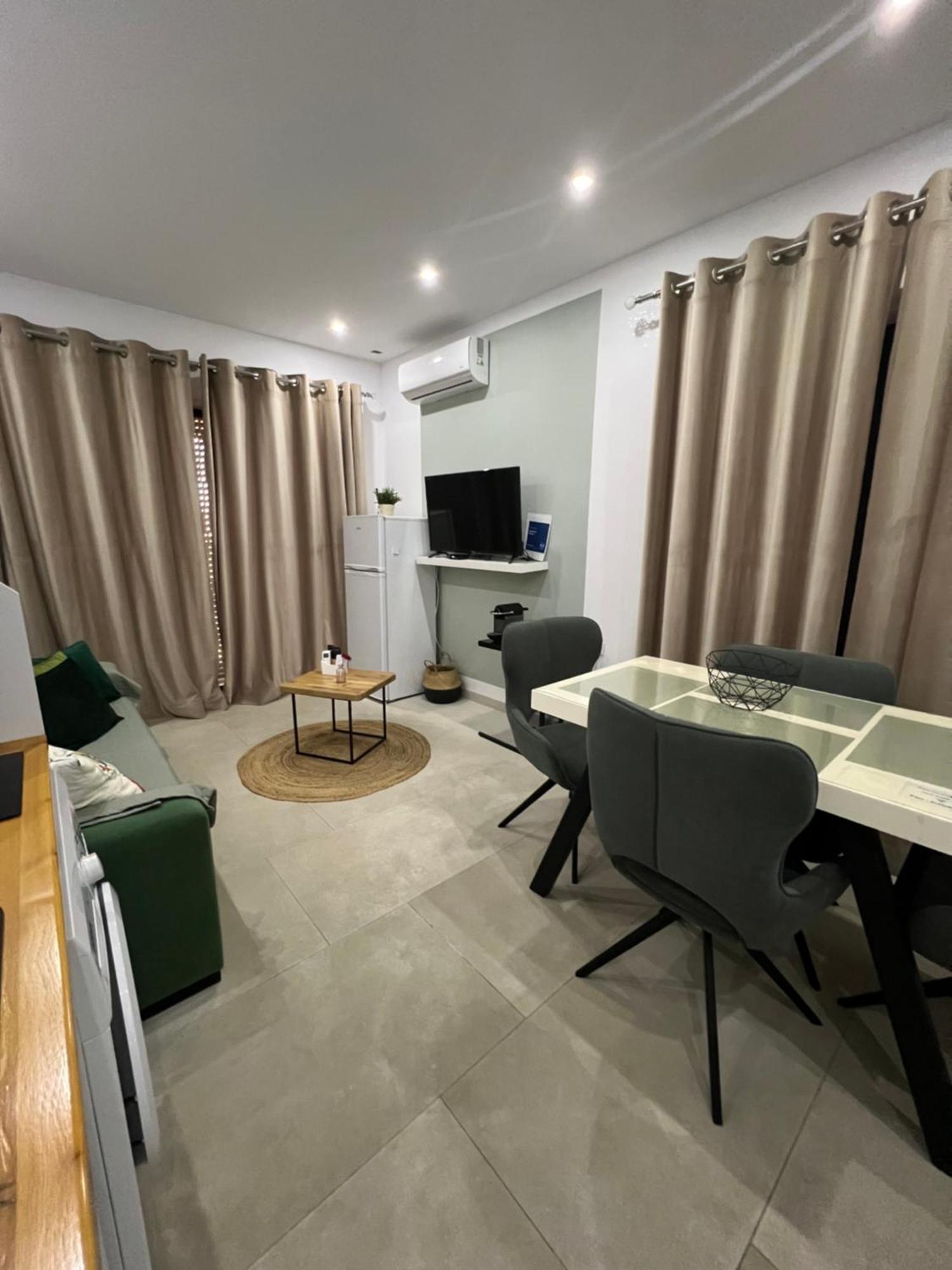 Apartment Artemis Химара Экстерьер фото